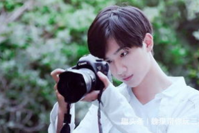 娱乐圈吃瓜李宏毅微博,机场发飙事件背后的娱乐圈真相
