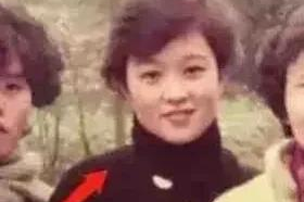 娱乐圈吃瓜资深少女是谁,揭秘娱乐圈幕后真相