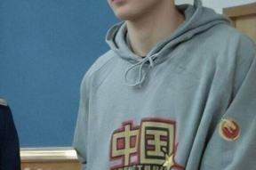 娱乐吃瓜酱帅哥,揭秘帅哥背后的故事